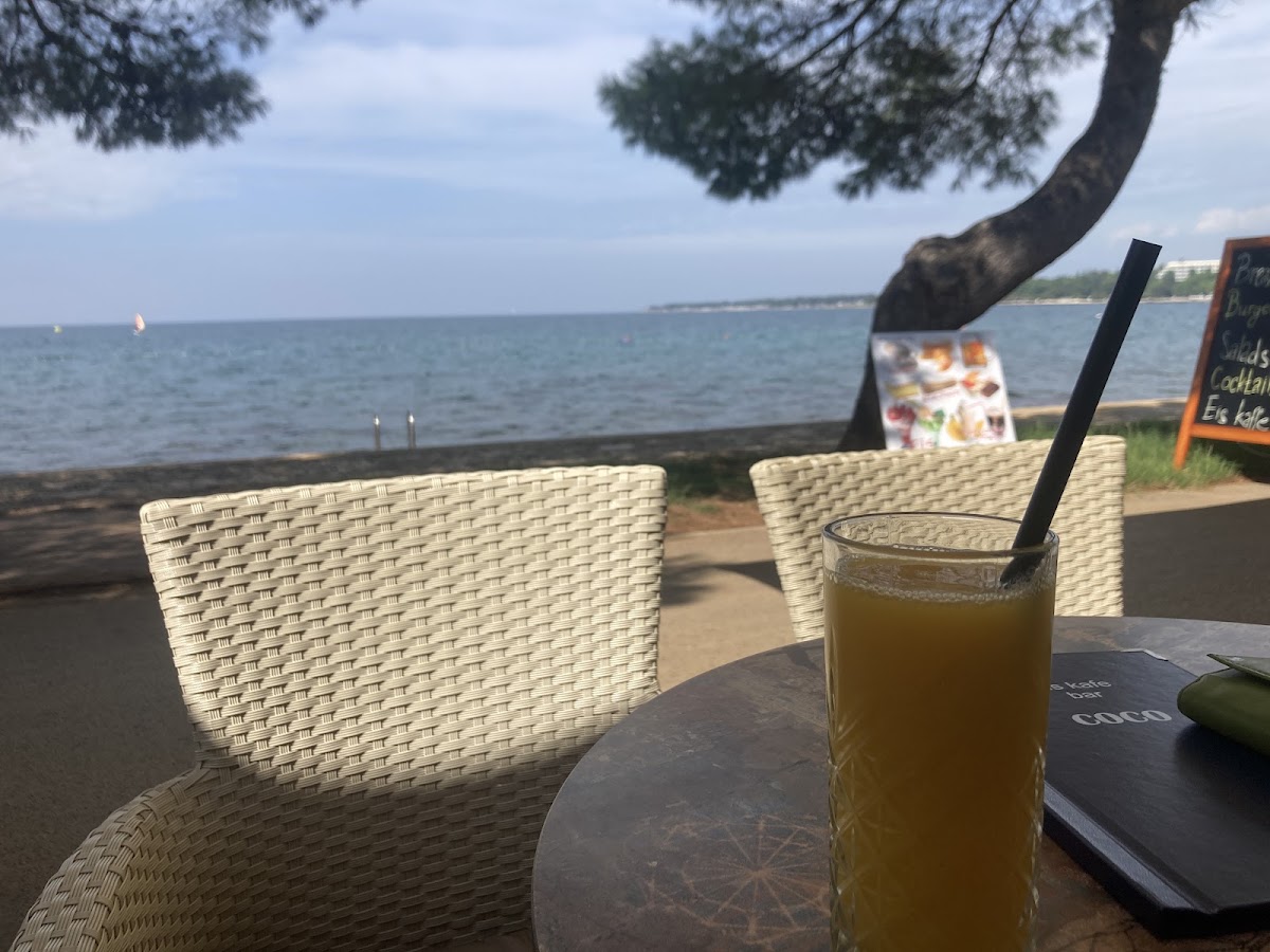 Eiss Caffe Bar Coco-4